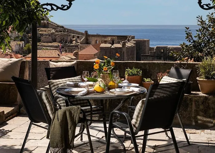 Ivo's Garden Prostran Stan U Blizini Starog Grada