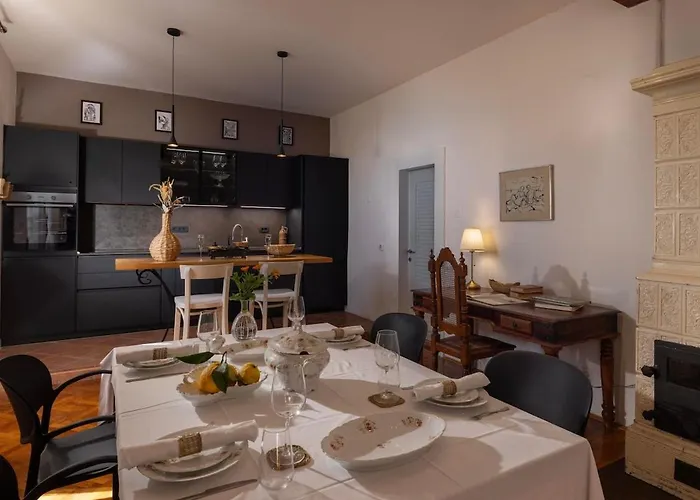 Apartmán Ivo's Garden Prostran Stan U Blizini Starog Grada