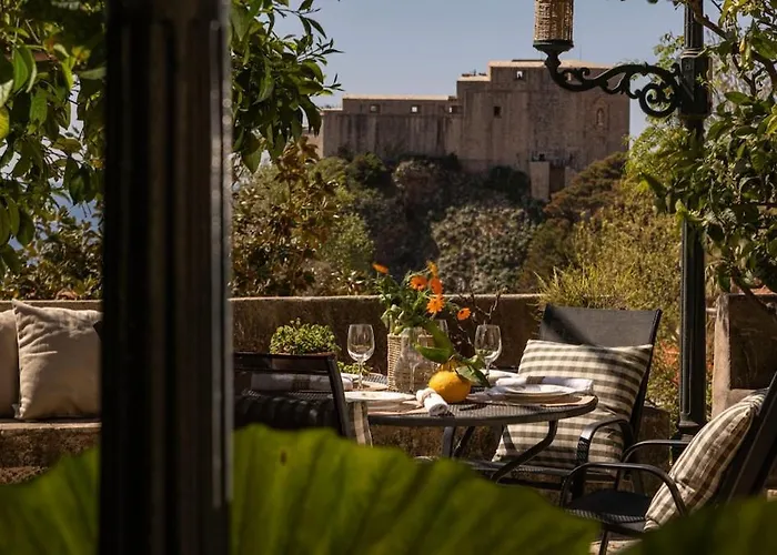 Ivo's Garden Prostran Stan U Blizini Starog Grada Apartmán *