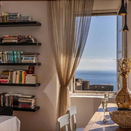 Ivo's Garden Prostran Stan U Blizini Starog Grada *